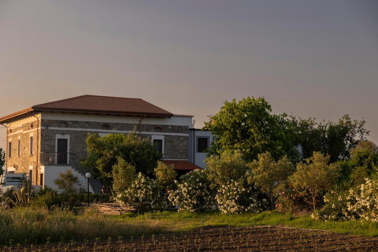 Villa Agri Charme Tenuta Picilli Albanella Exterior foto
